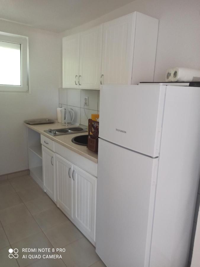 Апартаменты Sunce Apartman Bratkovice 1-8C Драче Экстерьер фото